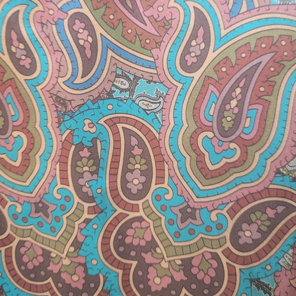 Soft Surrounding 100% Silk Lilit Blouse Size L  NWOT - Picture 12 of 16